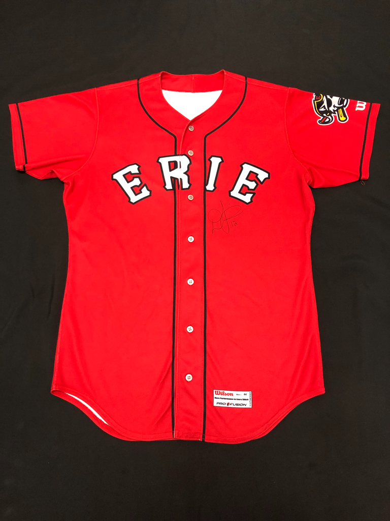 Devon Travis Toronto Blue Jays Signed Red Canada Jersey – CollectibleXchange